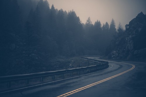 foggy-mountain-road
