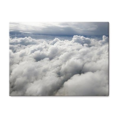 nad-chmurami-na-niebie-widok-zza-chmur-latajace-nad-chmurami-w-przestrzeni-przestrzen-bez-granic-pogoda-i-klimat-duze-chmury