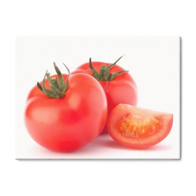 czerwony-pomidor-na-bialym-tle