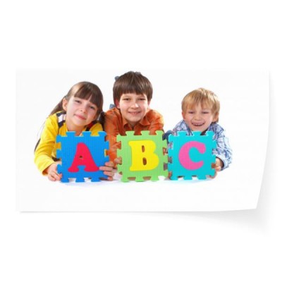 dzieci-z-alfabetu-puzzle