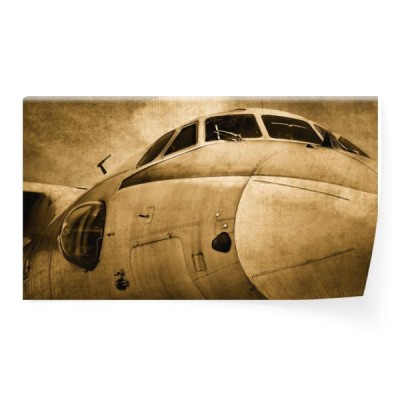 stary-samolot-wojskowy