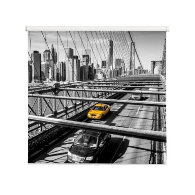 zolta-taksowka-jadaca-mostem-brooklinskim-nowy-jork