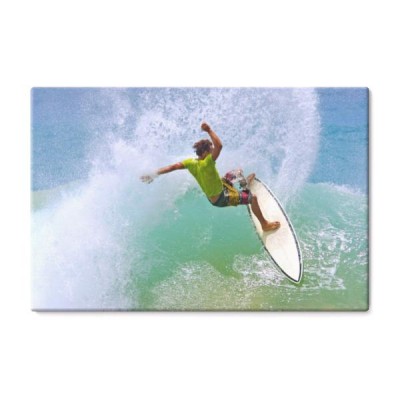 surfer-na-fali