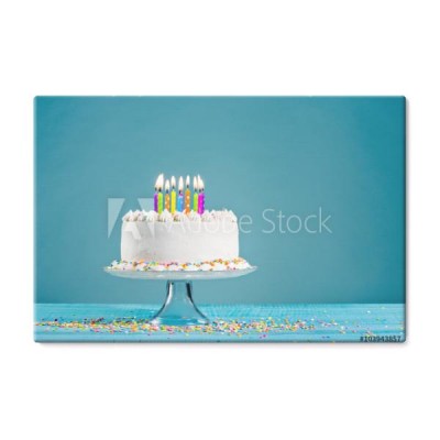 urodzinowy-tort-z-cukierkami