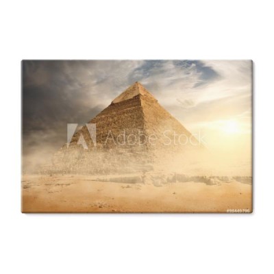 piramida-w-piachu-piasku