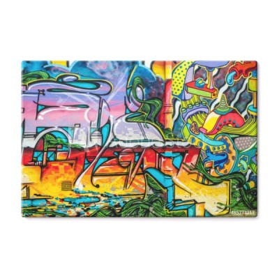 jaskrawo-kolorowe-graffiti-na-scianach-i-rynienkach