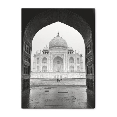 taj-mahal-w-czarny-i-bialy-obramial-lukiem-meczet-w-agra-india-mauzoleum-unikalna-architektura-swiat-cud-milosc-koncepcja